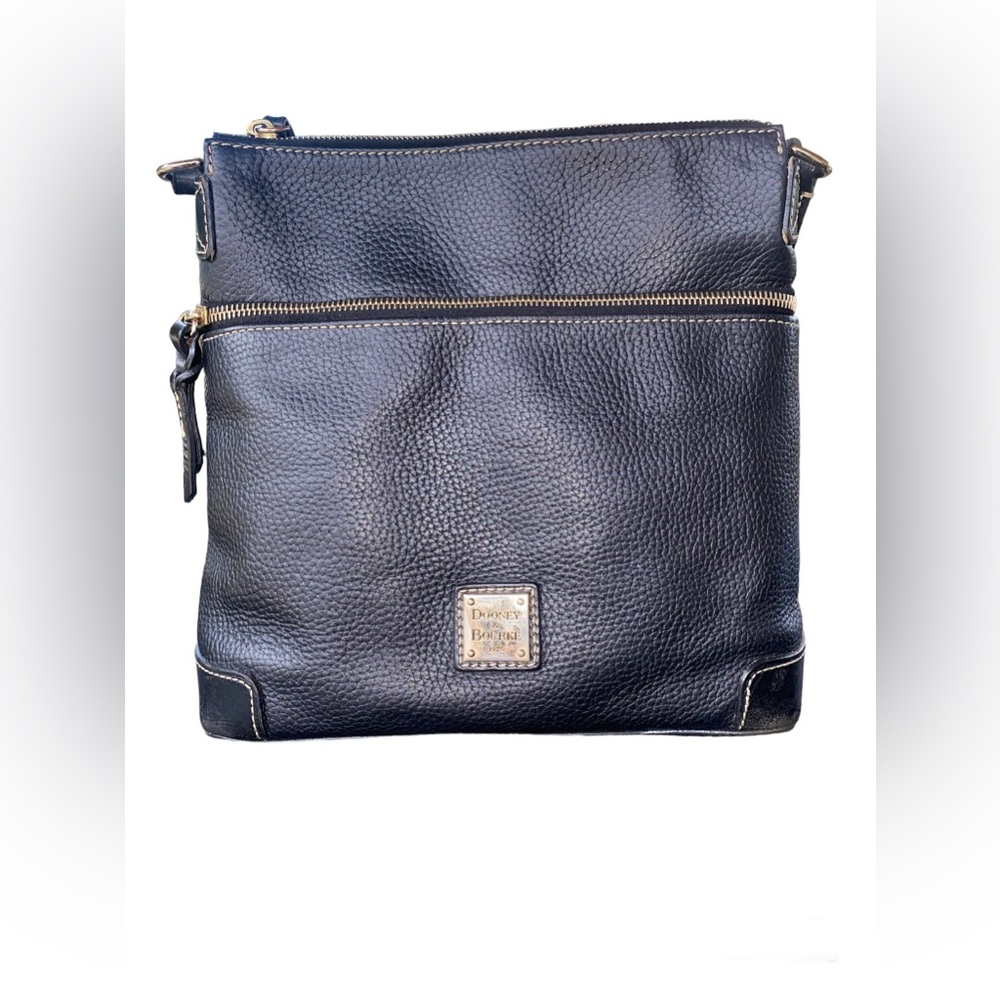 Dooney & Bourke Pebbled Grain Black Leather - Picture 2 of 6